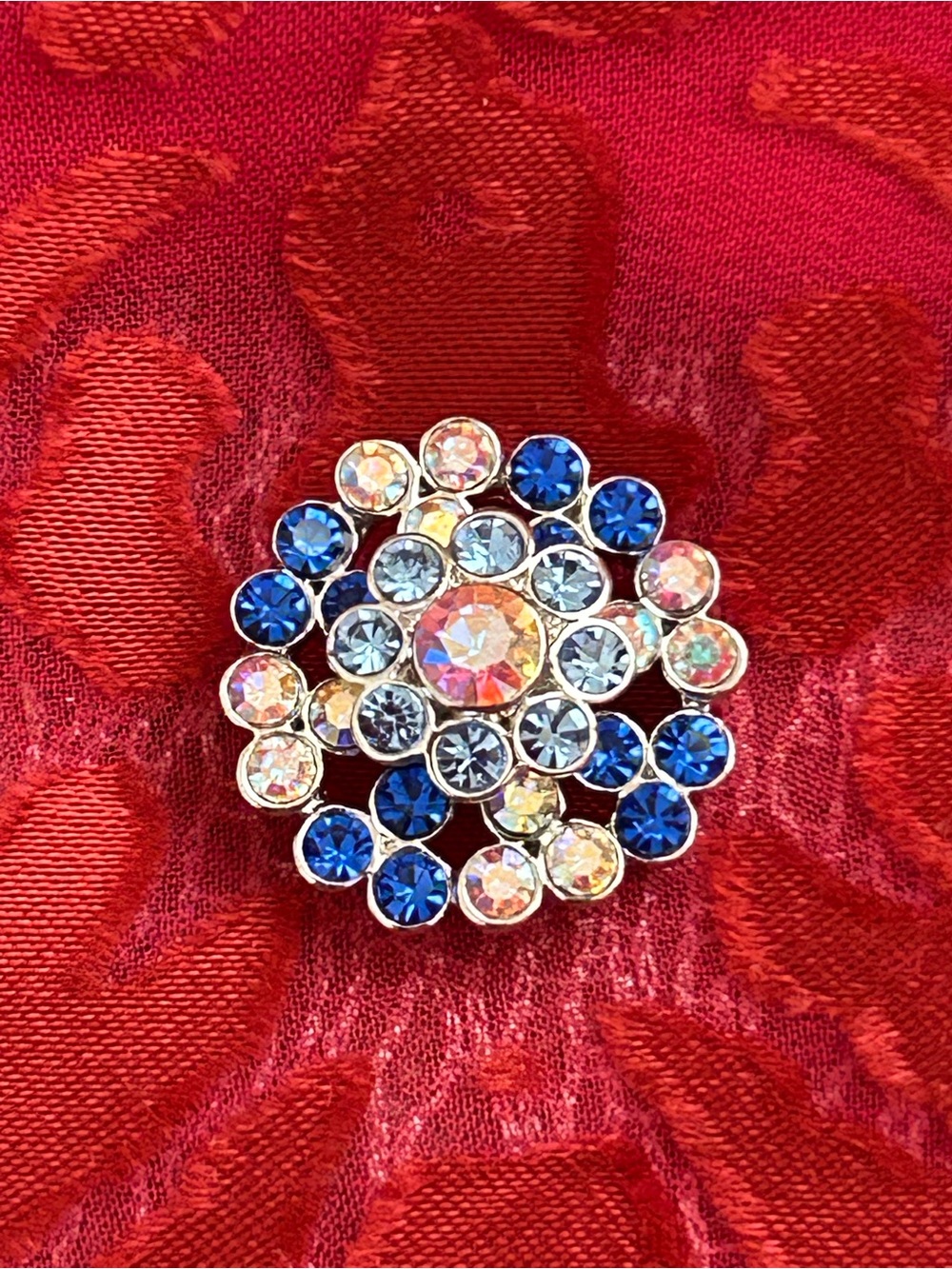 Magnolia and Vine 18mm Silver-Tone Blue Crystal Snap